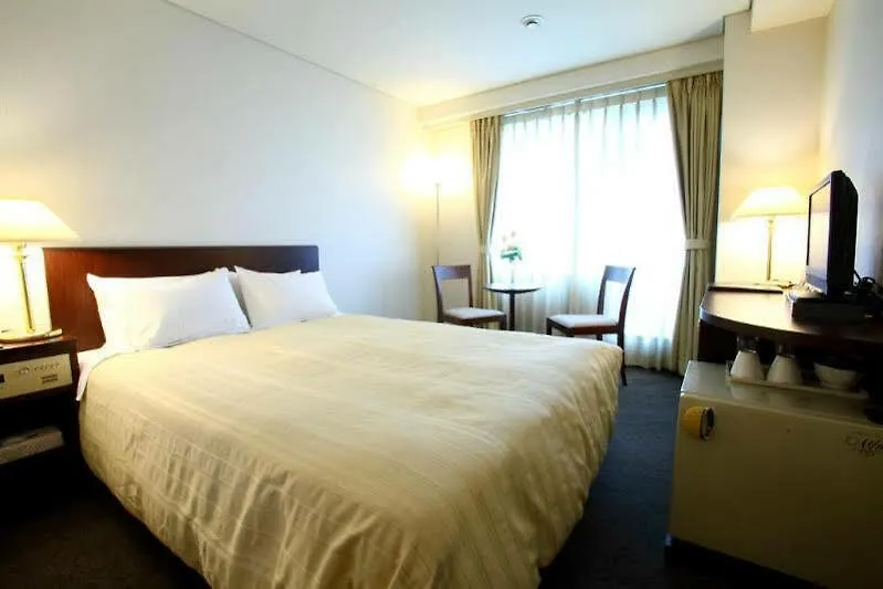 Hotel Yokohama Camelot Japan 3*, Yokohama (Kanagawa) Japón